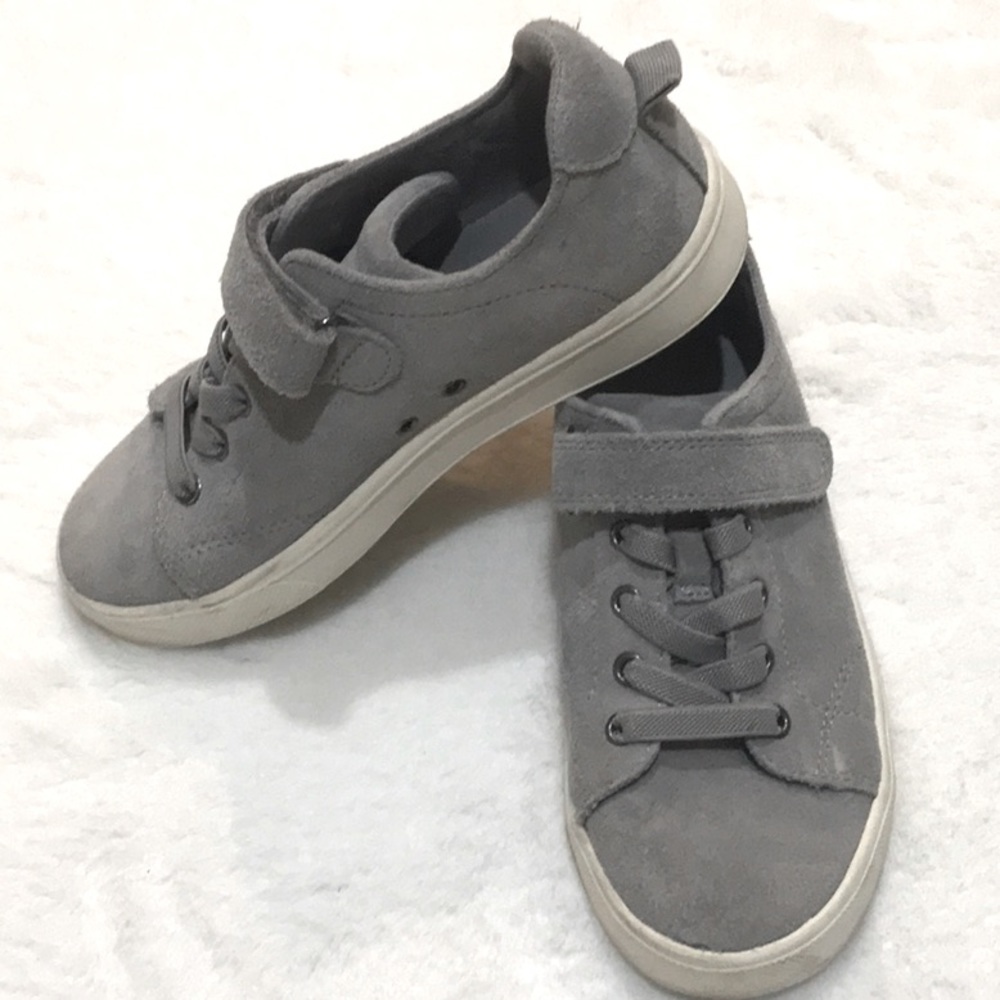 Real Suede grey shoes for boys